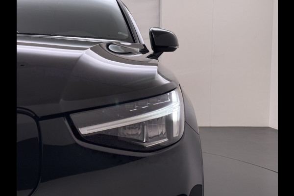 Volvo C40 SOH 95% Panoramadak Camera Navi* Apple Carplay Android Auto Recharge Core 69kWh Bluetooth Lmv 19" Led Isofix 1e Eigenaar Origineel Nederlandse Auto