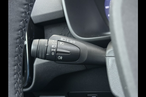 Volvo C40 SOH 95% Panoramadak Camera Navi* Apple Carplay Android Auto Recharge Core 69kWh Bluetooth Lmv 19" Led Isofix 1e Eigenaar Origineel Nederlandse Auto