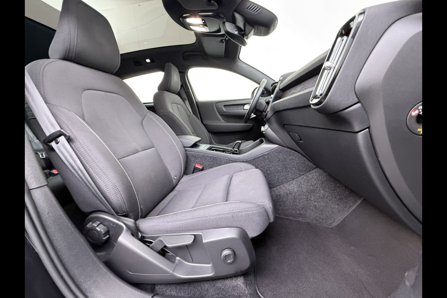 Volvo C40 SOH 95% Panoramadak Camera Navi* Apple Carplay Android Auto Recharge Core 69kWh Bluetooth Lmv 19" Led Isofix 1e Eigenaar Origineel Nederlandse Auto
