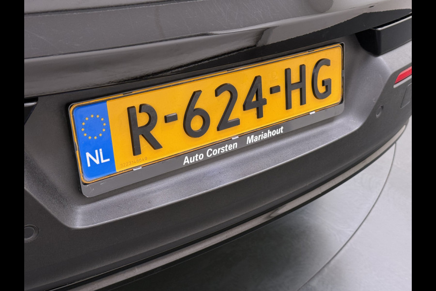Volvo C40 SOH 95% Panoramadak Camera Navi* Apple Carplay Android Auto Recharge Core 69kWh Bluetooth Lmv 19" Led Isofix 1e Eigenaar Origineel Nederlandse Auto