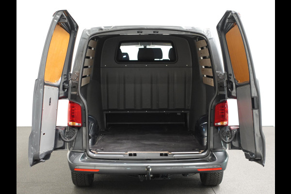 Volkswagen Transporter 2.0 TDI L2H1 Highline Automaat Dubbele Cabine Navigatie Airco Cruise Control LM velgen