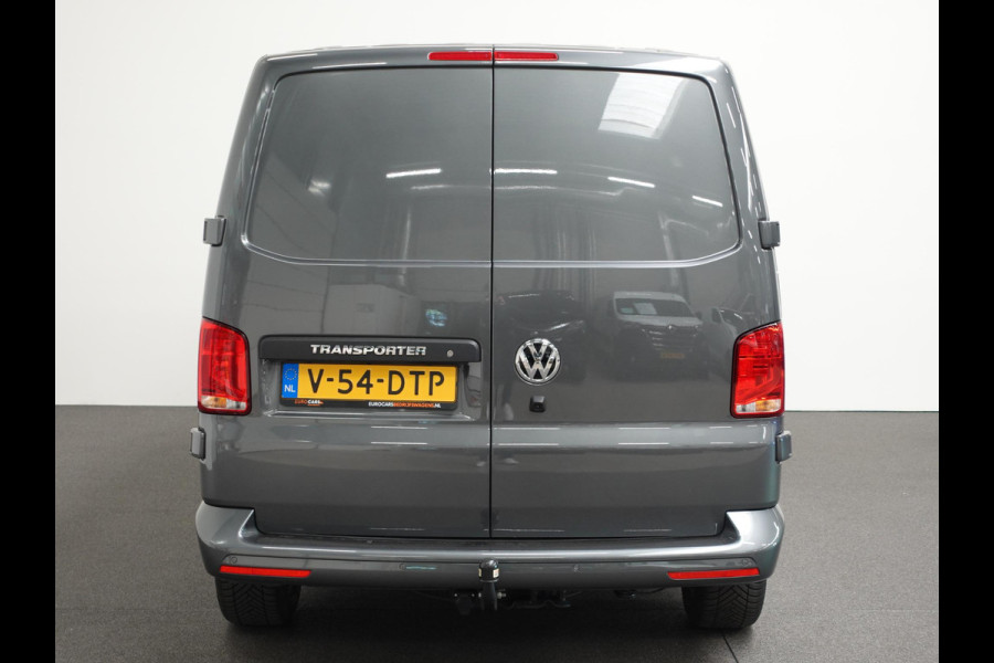 Volkswagen Transporter 2.0 TDI L2H1 Highline Automaat Dubbele Cabine Navigatie Airco Cruise Control LM velgen
