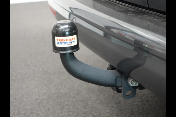 Volkswagen Transporter 2.0 TDI L2H1 Highline Automaat Dubbele Cabine Navigatie Airco Cruise Control LM velgen