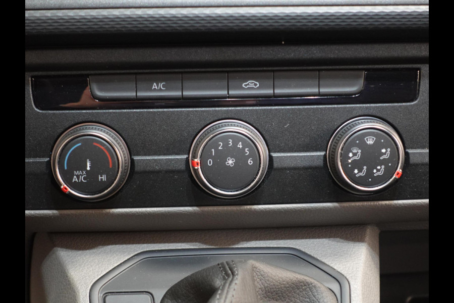 Volkswagen Transporter 2.0 TDI L2H1 Highline Automaat Dubbele Cabine Navigatie Airco Cruise Control LM velgen
