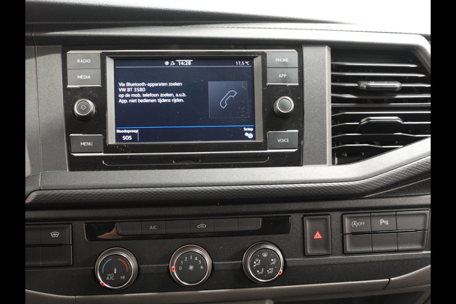 Volkswagen Transporter 2.0 TDI L2H1 Highline Automaat Dubbele Cabine Navigatie Airco Cruise Control LM velgen