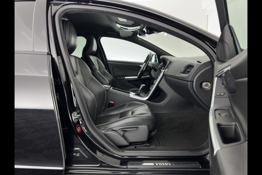 Volvo V60 2.0 D2 Summum *LEATHER | XENON | HEATED-COMFORTSEATS | NAVI-FULLMAP | PRIVACY-GLASS | ECC | PDC | CRUISE | 17''ALU*