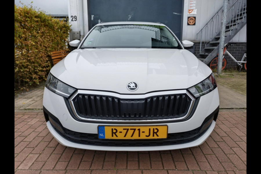 Škoda Octavia Combi 1.0 TSI Ambition digitaal cockpit