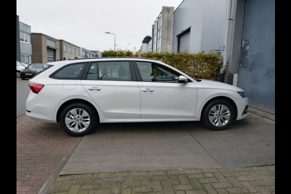 Škoda Octavia Combi 1.0 TSI Ambition digitaal cockpit