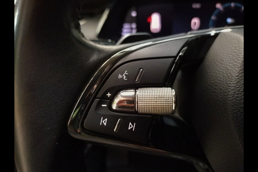 Škoda Octavia Combi 1.0 TSI Ambition digitaal cockpit