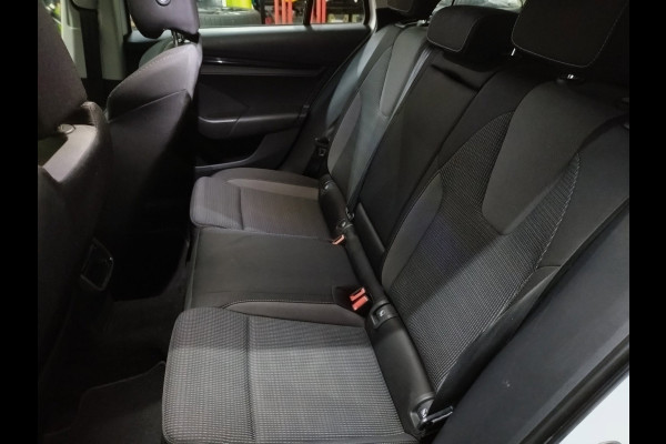 Škoda Octavia Combi 1.0 TSI Ambition digitaal cockpit