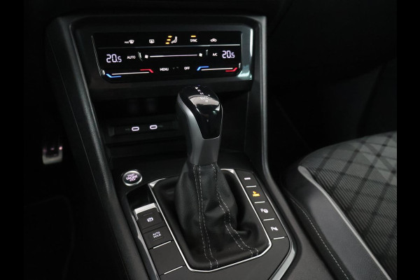 Volkswagen Tiguan 1.4 TSI eHybrid R-Line Business+ | SOH 94,3% | Half leder | Adaptive cruise | Camera | Park assist | Carplay | 3 zone klimaat | Elektrische achterklep