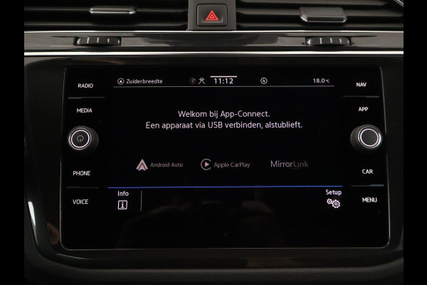 Volkswagen Tiguan 1.4 TSI eHybrid R-Line Business+ | SOH 94,3% | Half leder | Adaptive cruise | Camera | Park assist | Carplay | 3 zone klimaat | Elektrische achterklep