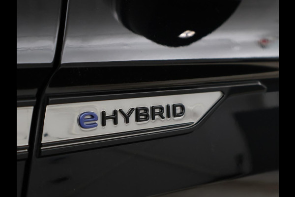 Volkswagen Tiguan 1.4 TSI eHybrid R-Line Business+ | SOH 94,3% | Half leder | Adaptive cruise | Camera | Park assist | Carplay | 3 zone klimaat | Elektrische achterklep