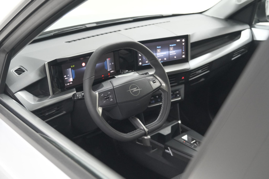 Opel Frontera Turbo Hybrid 145 GS | 7 Zitplaatsen | Navigatie | Dodehoekdetectie | Camera