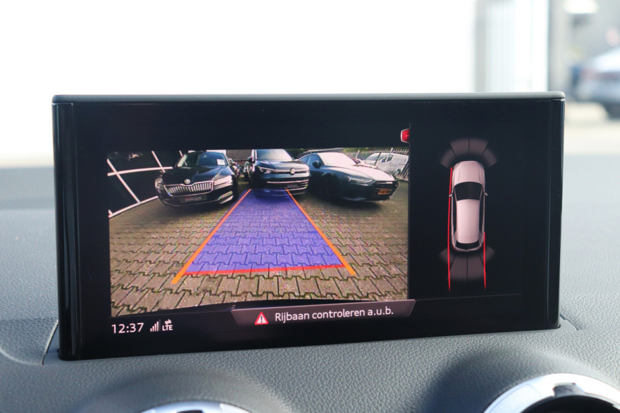 Audi Q2 35 TFSI (2x) S-line Camera Stoelverw. Cruise LED