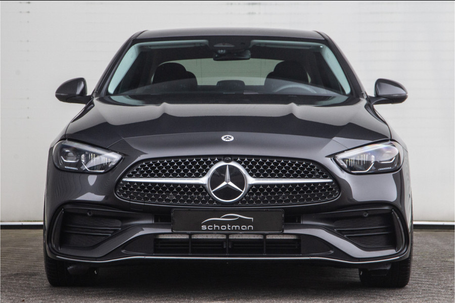 Mercedes-Benz C-Klasse 300 e AMG Line, Distronic, Burmester, 19" 2025