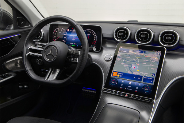 Mercedes-Benz C-Klasse 300 e AMG Line, Distronic, Burmester, 19" 2025
