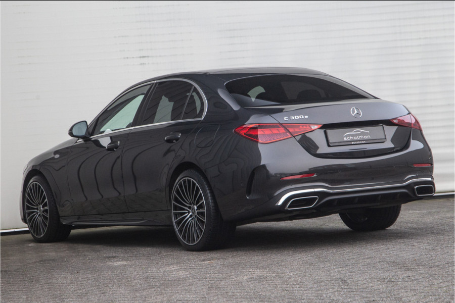 Mercedes-Benz C-Klasse 300 e AMG Line, Distronic, Burmester, 19" 2025