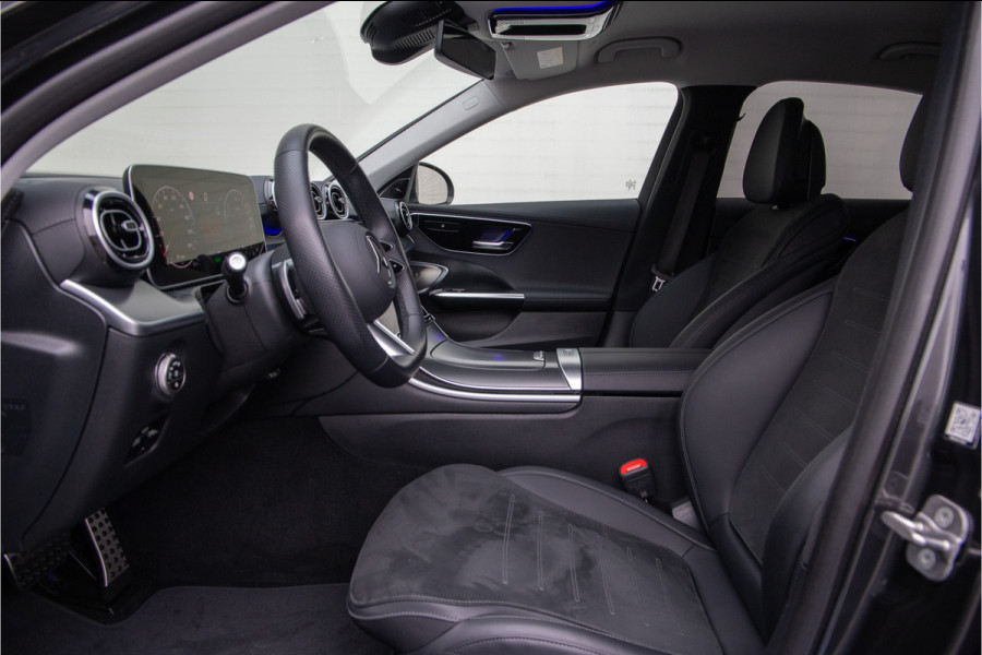 Mercedes-Benz C-Klasse 300 e AMG Line, Distronic, Burmester, 19" 2025