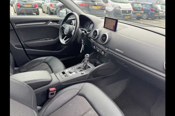 Audi A3 Sportback 1.5 TFSI 150 PK DSG Led PDC Leder Navigatie Cruise control