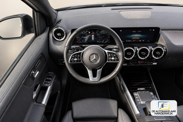 Mercedes-Benz B-Klasse 200 Business Solution Luxury | 1E EIGENAAR | 3/6/12MND GARANTIE | AUTOMAAT | LED | CRUISE | DAB | NAVI | CARPLAY | TREKHAAK |