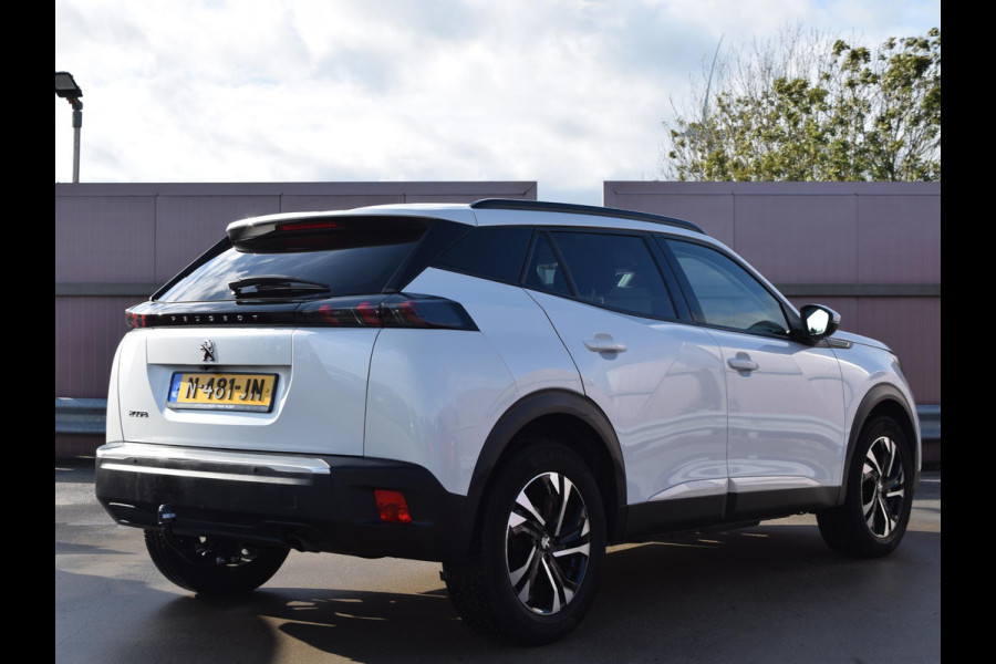 Peugeot 2008 1.2 PureTech Blue Lease Allure | 100 PK | NAVI | TREKHAAK | PARKEERSENSOREN MET CAMERA | CLIMATE CONTROL |