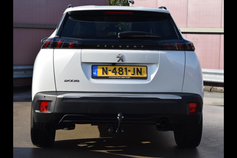 Peugeot 2008 1.2 PureTech Blue Lease Allure | 100 PK | NAVI | TREKHAAK | PARKEERSENSOREN MET CAMERA | CLIMATE CONTROL |