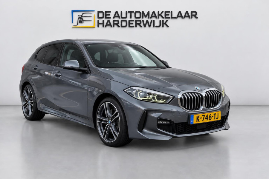 BMW 1-serie 116d Executive | AUTOMAAT | CARPLAY | LED | SFEERVERLICHTING | CRUISE |