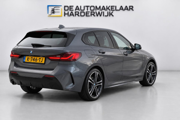 BMW 1-serie 116d Executive | AUTOMAAT | CARPLAY | LED | SFEERVERLICHTING | CRUISE |