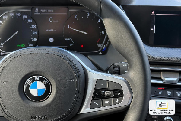 BMW 1-serie 116d Executive | AUTOMAAT | CARPLAY | LED | SFEERVERLICHTING | CRUISE |
