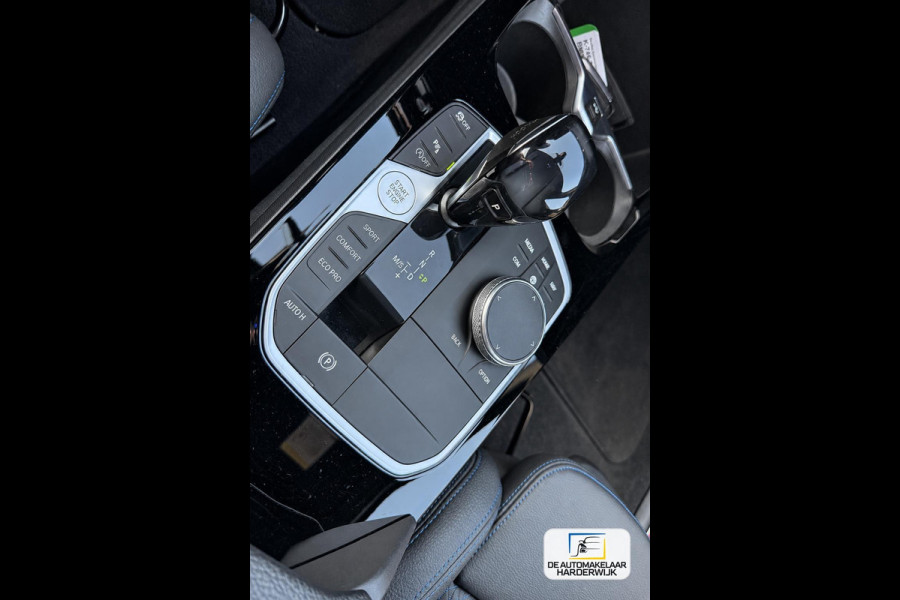 BMW 1-serie 116d Executive | AUTOMAAT | CARPLAY | LED | SFEERVERLICHTING | CRUISE |