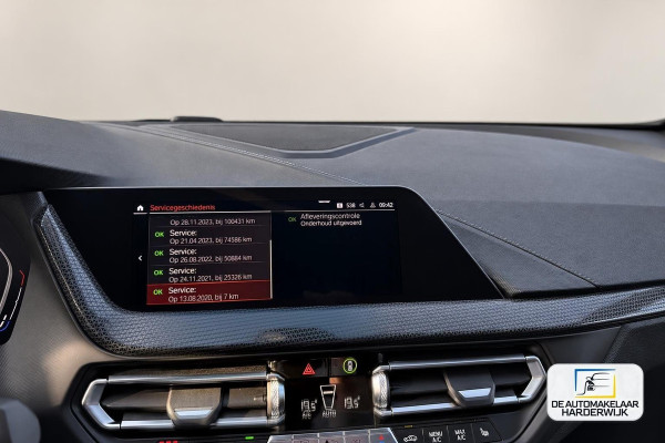 BMW 1-serie 116d Executive | AUTOMAAT | CARPLAY | LED | SFEERVERLICHTING | CRUISE |