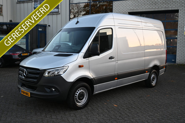 Mercedes-Benz Sprinter 317 CDI L2H2 Pro LED, Geveerde stoel, Navigatie met camera