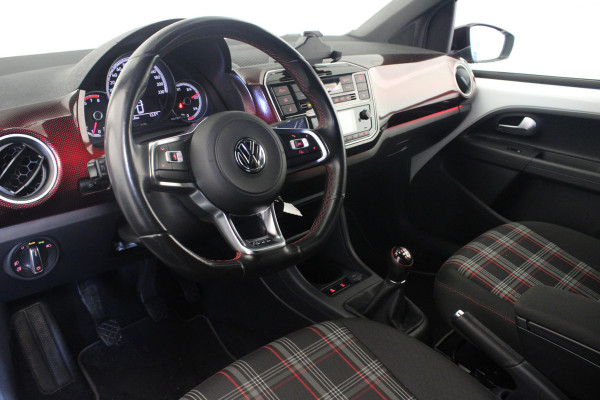 Volkswagen up! 1.0 TSI GTI