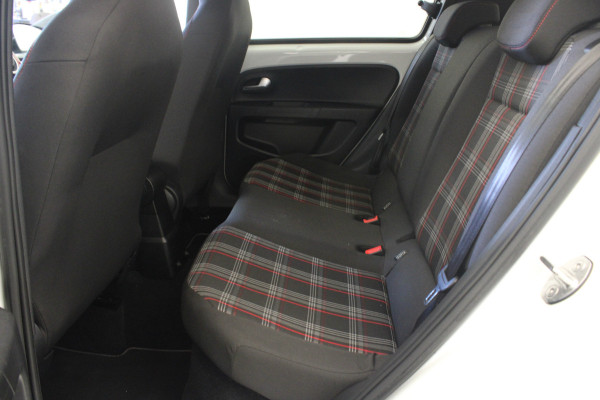 Volkswagen up! 1.0 TSI GTI