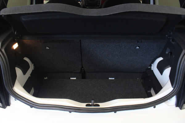 Volkswagen up! 1.0 TSI GTI