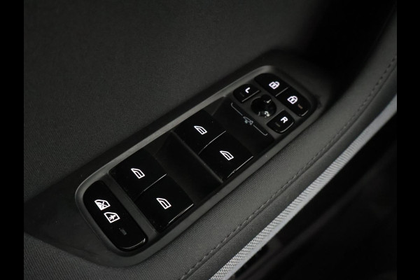 Polestar 2 Long Range Single Motor 78 kWh | SOH 91,2% | Cruise control | Memory | Stuur/stoelverwarming | Carplay | 360 camera | Park assist | Climate control
