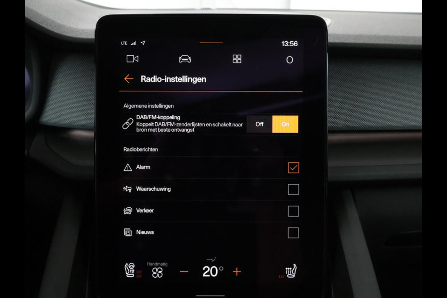 Polestar 2 Long Range Single Motor 78 kWh | SOH 91,2% | Cruise control | Memory | Stuur/stoelverwarming | Carplay | 360 camera | Park assist | Climate control