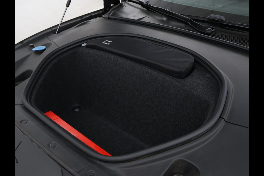 Polestar 2 Long Range Single Motor 78 kWh | SOH 91,2% | Cruise control | Memory | Stuur/stoelverwarming | Carplay | 360 camera | Park assist | Climate control
