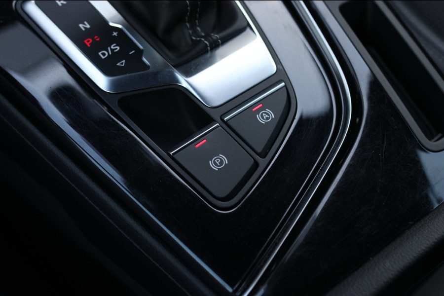 Audi A4 Avant 35 TFSI 3X S-Line *Led*Stoelverwarming*Ambienteverlichting*