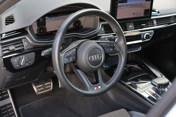 Audi A4 Avant 35 TFSI 3X S-Line *Led*Stoelverwarming*Ambienteverlichting*