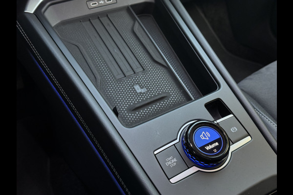 Volkswagen T-Roc 1.5 eTSI 150PK DSG STYLE ALCANTARA/IQ.LIGHT/TREKHAAK