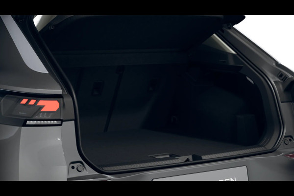 Volkswagen T-Roc 1.5 eTSI 150PK DSG STYLE ALCANTARA/IQ.LIGHT/TREKHAAK