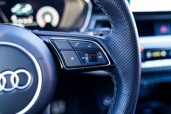 Audi A5 Sportback 40 TFSI S edition | Camera | S- Sportstoelen | Apple Carplay | Audi Pre-Sense | Digitaal Dashboard