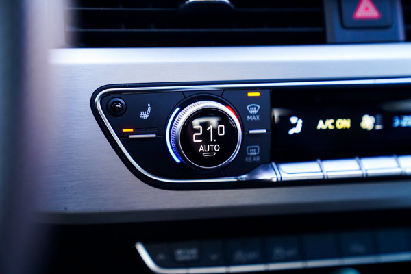 Audi A5 Sportback 40 TFSI S edition | Camera | S- Sportstoelen | Apple Carplay | Audi Pre-Sense | Digitaal Dashboard