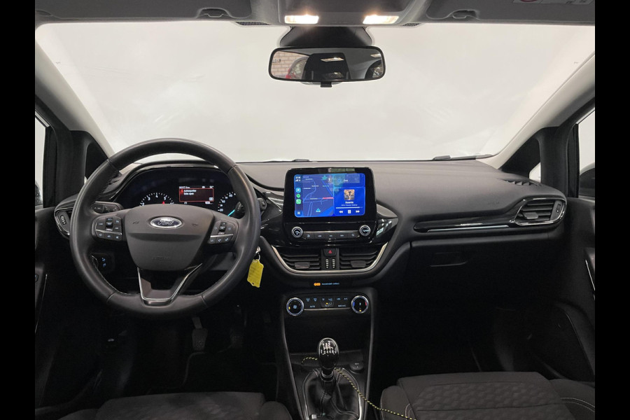 Ford Fiesta 1.0 EcoBoost 125pk Hybrid Titanium Navigatie Apple Carplay Android Auto Parkeersensoren achter Full LED Cruise Control Climate Control