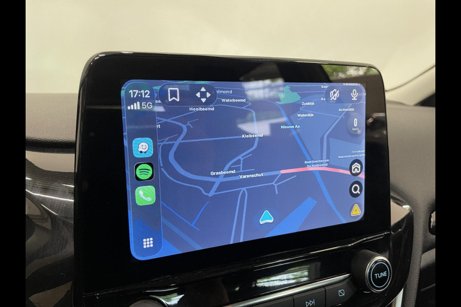 Ford Fiesta 1.0 EcoBoost 125pk Hybrid Titanium Navigatie Apple Carplay Android Auto Parkeersensoren achter Full LED Cruise Control Climate Control
