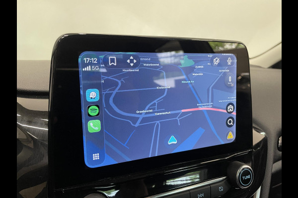 Ford Fiesta 1.0 EcoBoost 125pk Hybrid Titanium Navigatie Apple Carplay Android Auto Parkeersensoren achter Full LED Cruise Control Climate Control