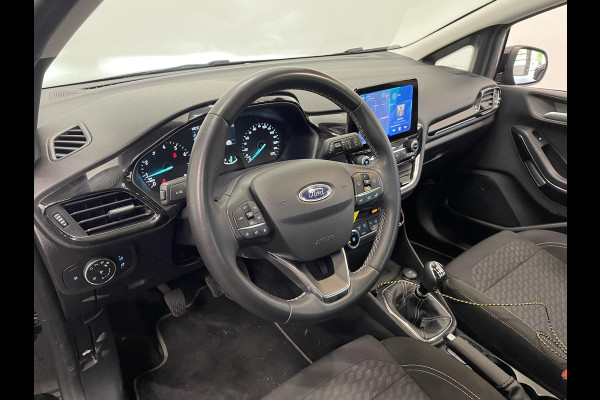 Ford Fiesta 1.0 EcoBoost 125pk Hybrid Titanium Navigatie Apple Carplay Android Auto Parkeersensoren achter Full LED Cruise Control Climate Control