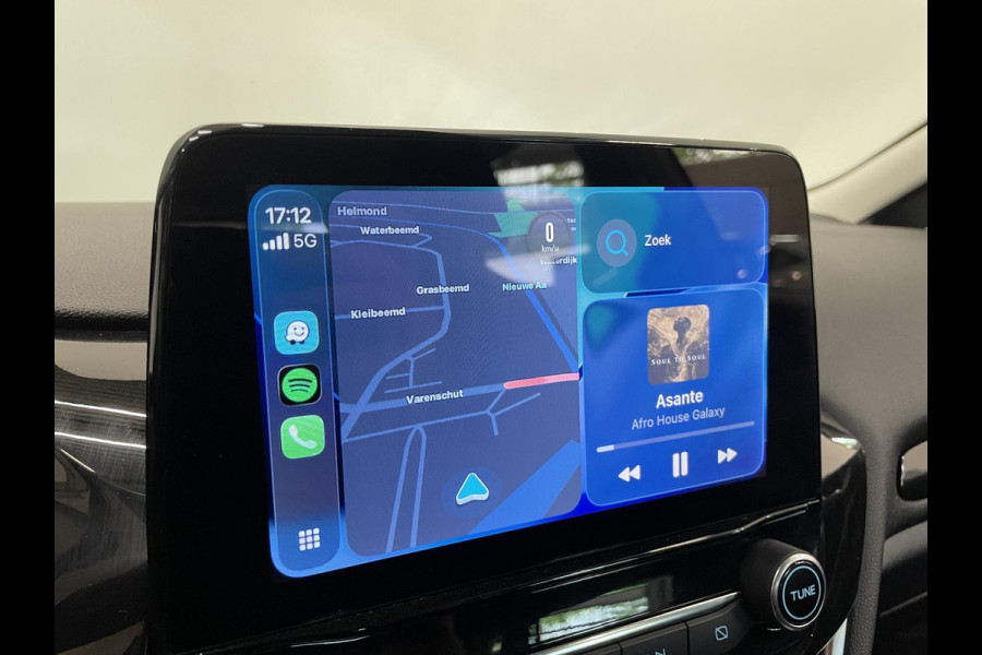 Ford Fiesta 1.0 EcoBoost 125pk Hybrid Titanium Navigatie Apple Carplay Android Auto Parkeersensoren achter Full LED Cruise Control Climate Control